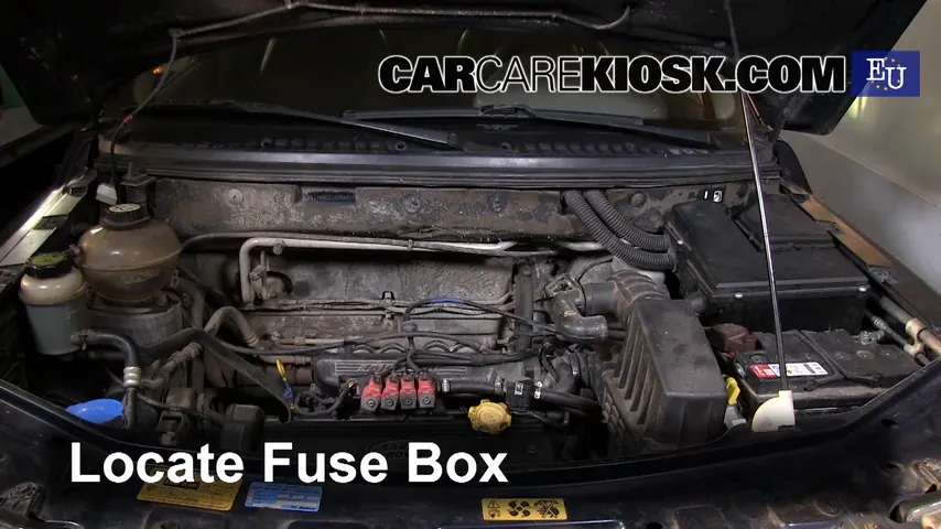 2004 Land Rover Freelander 1.8i 1.8L 4 Cyl. Fuse (Engine) Check